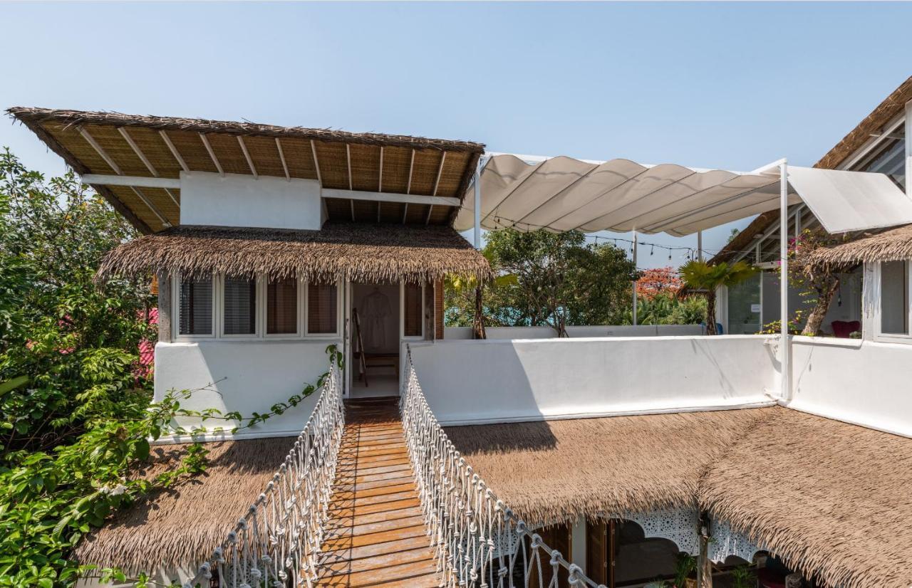 Lory'S Home Bangkok Luaran gambar