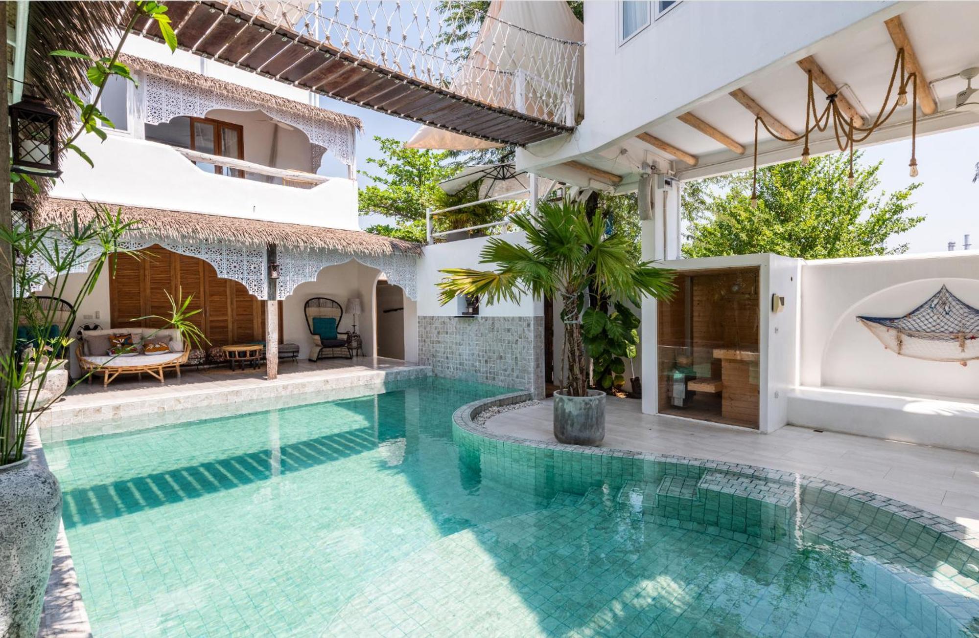 Lory'S Home Bangkok Luaran gambar